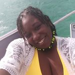 Ella Redmond - @mz_red_chocolate - Instagram