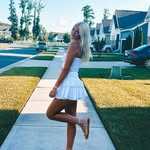 ella reitz - @ellaa.reitzz - Instagram