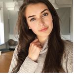 Ella Robbins - @ellarobbins88 - Instagram