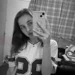 Ella - @ellarobson044 - Instagram