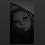 Ella Hamilton - @ellaroby_ - Instagram
