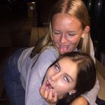 Ella Rosenberg - @superduperellaa - Instagram