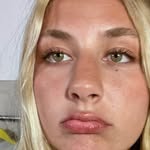 ella - @ellarowelll - Instagram