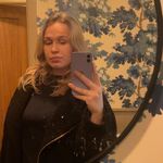 Ella Rowlands - @ellarowlandsxo - Instagram