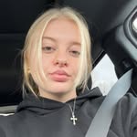 @ella.russell_ - Instagram