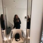 ✨🖤😇🤳es - @ella_sandsx - Instagram