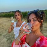 ella sauer - @ellaasauer - Instagram