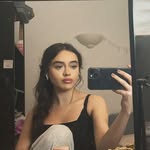 ella saunders - @e.r.ivy - Instagram