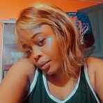 Ella Simone Kra - Facebook