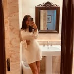 Ella Slack - @ellacslack - Instagram