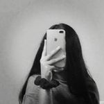 _.Ella_Sparks._ - @_.queery._ - Instagram