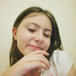Ella Staples - @i_am_a_nut_08 - Instagram