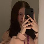 Ella Stringer - @ellastr1ngr - Instagram