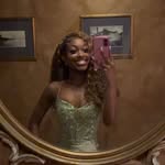 Ella Styles - @ea.soextra - Instagram