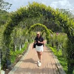 Ella Tapia - @_ect_21 - Instagram