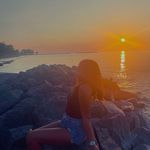 ella - @_.ellatemple - Instagram