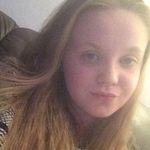 Ellie Tompkins - @et120904 - Instagram