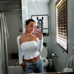 ella - @ellavang_ - Instagram