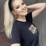 Ella Bahm Vogel - @aliyumuktarishaq - Instagram