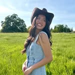 ella wang - @ella.cwang - Instagram