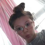 Ella Weeks - @ellaweeks51 - Instagram