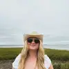 Ella🤍 - @ellaweinerrr - TikTok