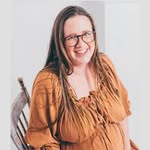 Ella Whitaker - @earth.mama.wellbeing - Instagram