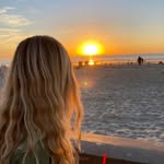 @_bella.whitlock - Instagram