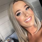Elle Barnes - Facebook