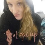 Elle Bennett - @elle91012 - Instagram