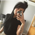 Elle Bennett - @veeg_mum - Instagram