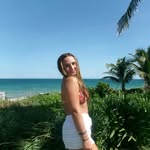 Elle - @ellefox_3 - Instagram