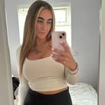 @_elleheath - Instagram