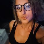Elle Hendrix - @ellethehuntress - Instagram