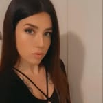Laura Berselli - @ellehonor - Instagram