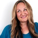 Elle Houston - @ellehoustonwriter - Instagram