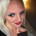 Elle Jackson - @speshelletravels - Instagram