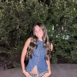 elle jacobson - @ellejacobson_ - Instagram