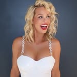 Elle Johnson - @ellejohnson_vibes - Instagram