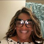 Ellen Johns - Facebook