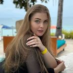 Ella Kemp - Facebook