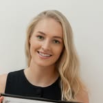 Ellie McKenna - Kent Brows & Lip Blush - @studiobrowsbyellie - Instagram