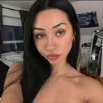 Elle Levy - Facebook
