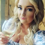 Elle lewis - @elle_lewesx - Instagram