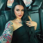 ell ⚔️🦇 - @elleliza_x - Instagram