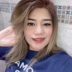 Elle Li - Facebook