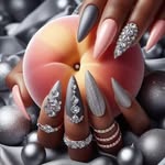 Elle Logan - @nailsbyellejaye - Instagram