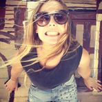 Elle Long - Facebook