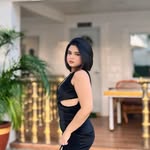 Elle Lopez - @ellalopezzz - Instagram
