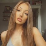 Ellen Lowe - @ellelowe - Instagram